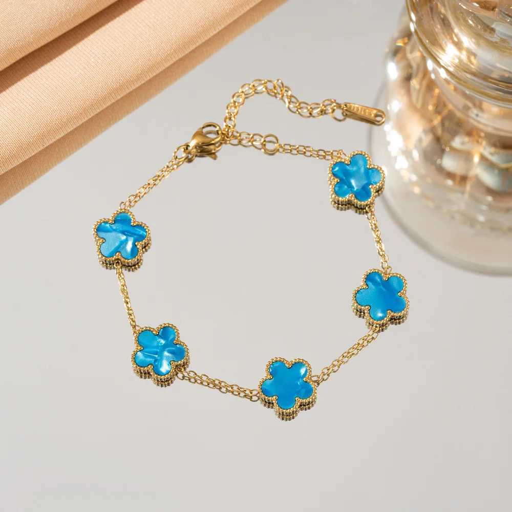 luxury 316L Stainless Steel Lucky FivePetal Flower Bracelet For Woman Stylish Plum Blossom FiveLeaf Clover Party Exquisite Jewelry S250906