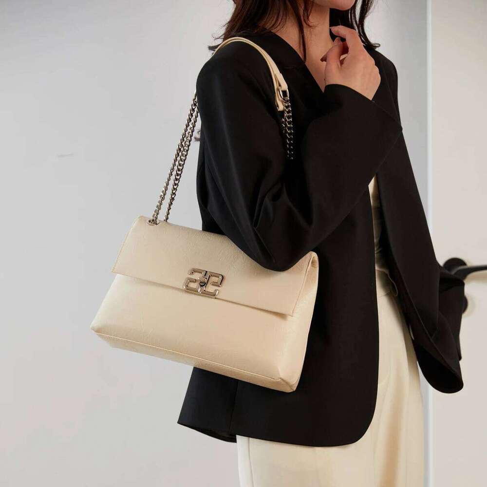 Designer Bag Elegant Tote Bags For Ladies, Leather Handbags Convertible To Shoulder, Brand From Famous Designer, Popular Classic