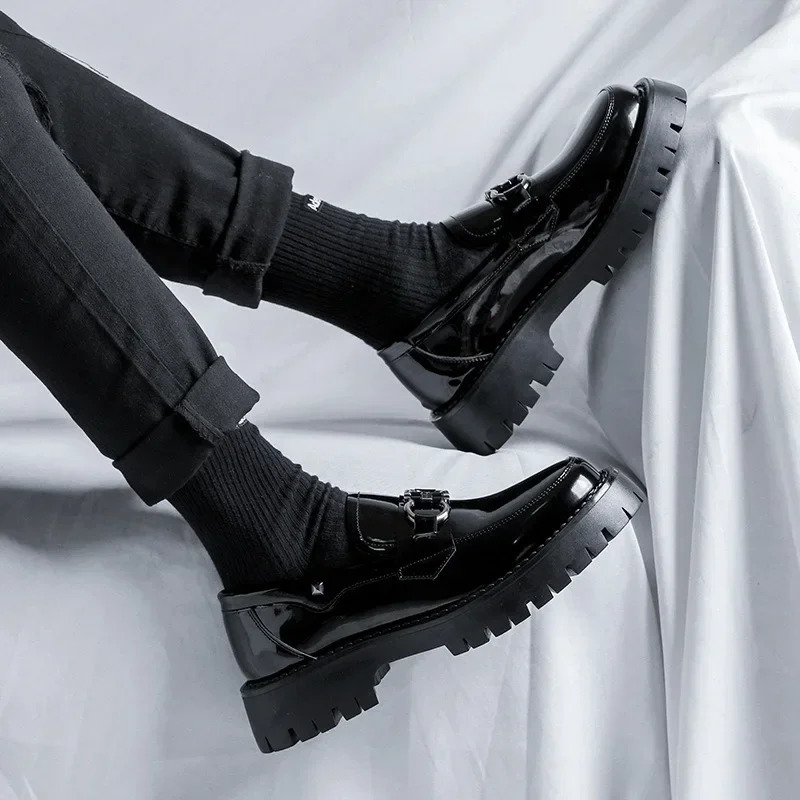 Fashion Dress Shoes Men Black PU Thick Sole Wearresistant Casual Business Loafers European Social Shoes Size 3846 Men Shoes 250906