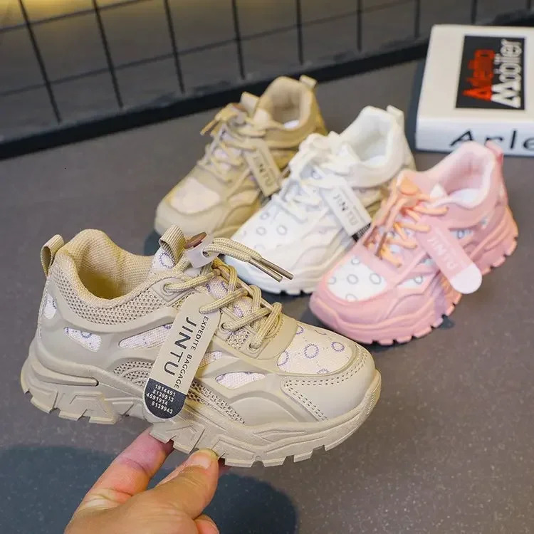 Childrens Casual Shoes 2023 Spring Style Net Breathable Nonslip Running For Boys And Girls Comfortable Outdoor Footwear y250922 XJ260303