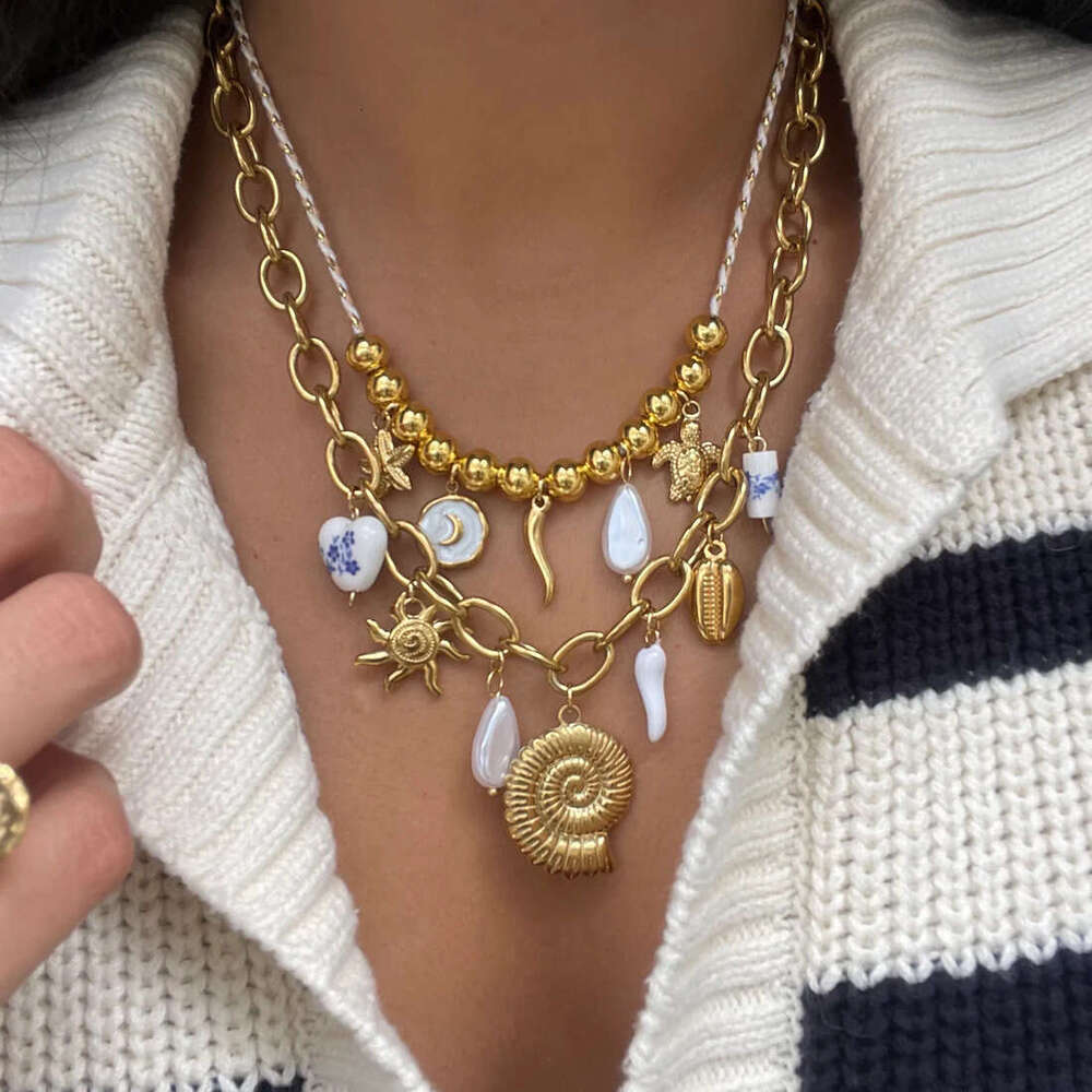 DHpet Personalized Knotted Rope Chain Lotus Feather Pendant Vacuum Electroplating Color Retention Fashion Ins Necklace