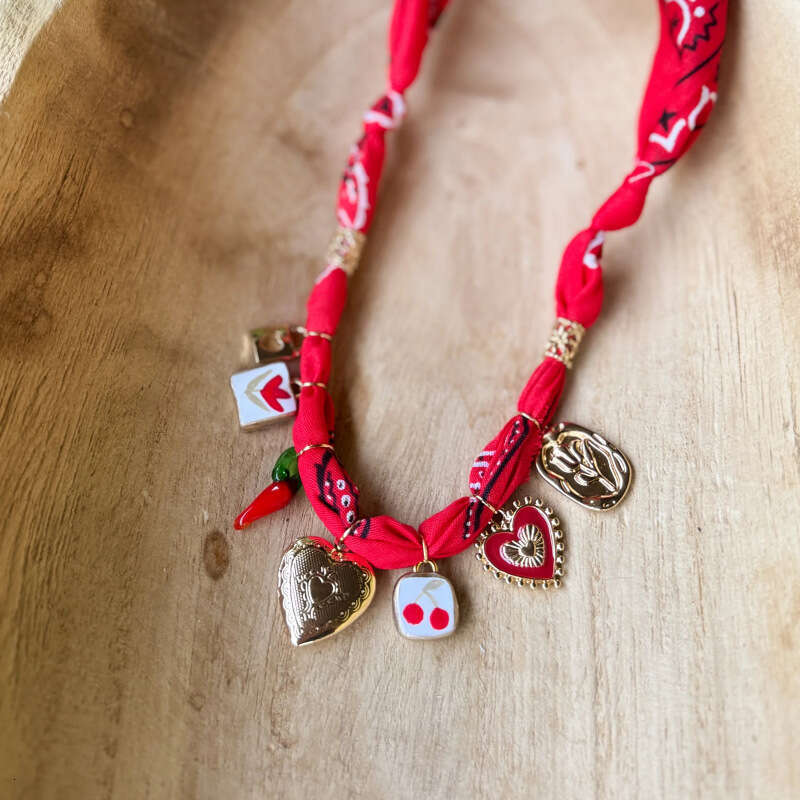 DH collections Dopamine - Inspired Floral Titanium Steel Necklace for Summer