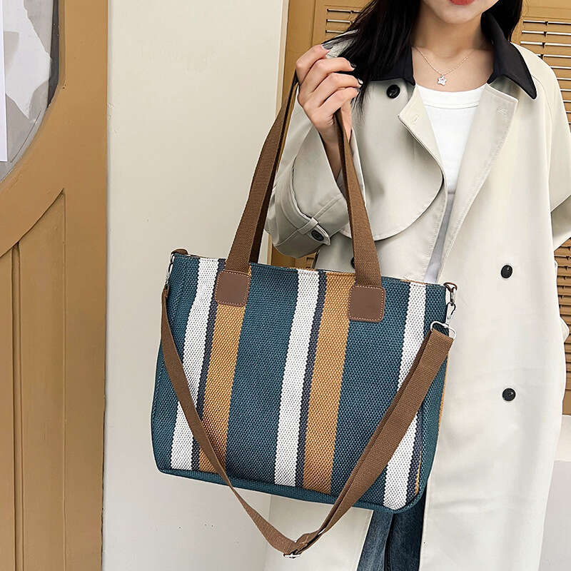 Striped Large Capacity Women's 2024 New Fashion Commuting Casual Stylish Handheld Tote Shoulder Crossbody Bag