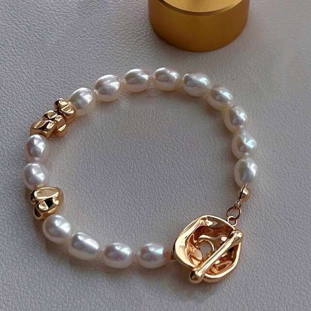 DH collections 2025 Spring: Women's Ins style Irregular Gold beaded Baroque Pearl Bracelet