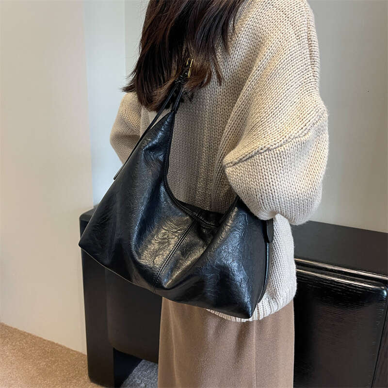 2023 New Commuter for Women, Trendy Fashion Korean Single Shoulder Tote Bag, Versatile Large Capacity Underarm Bag