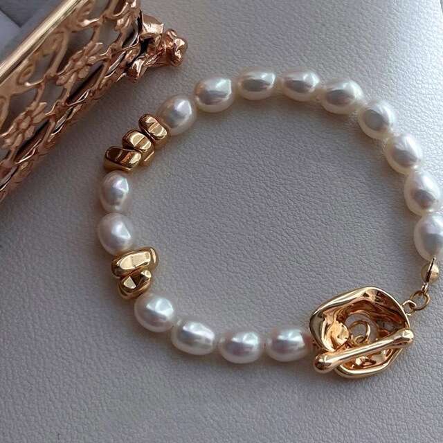 DH collections 2025 Spring: Women's Ins style Irregular Gold beaded Baroque Pearl Bracelet