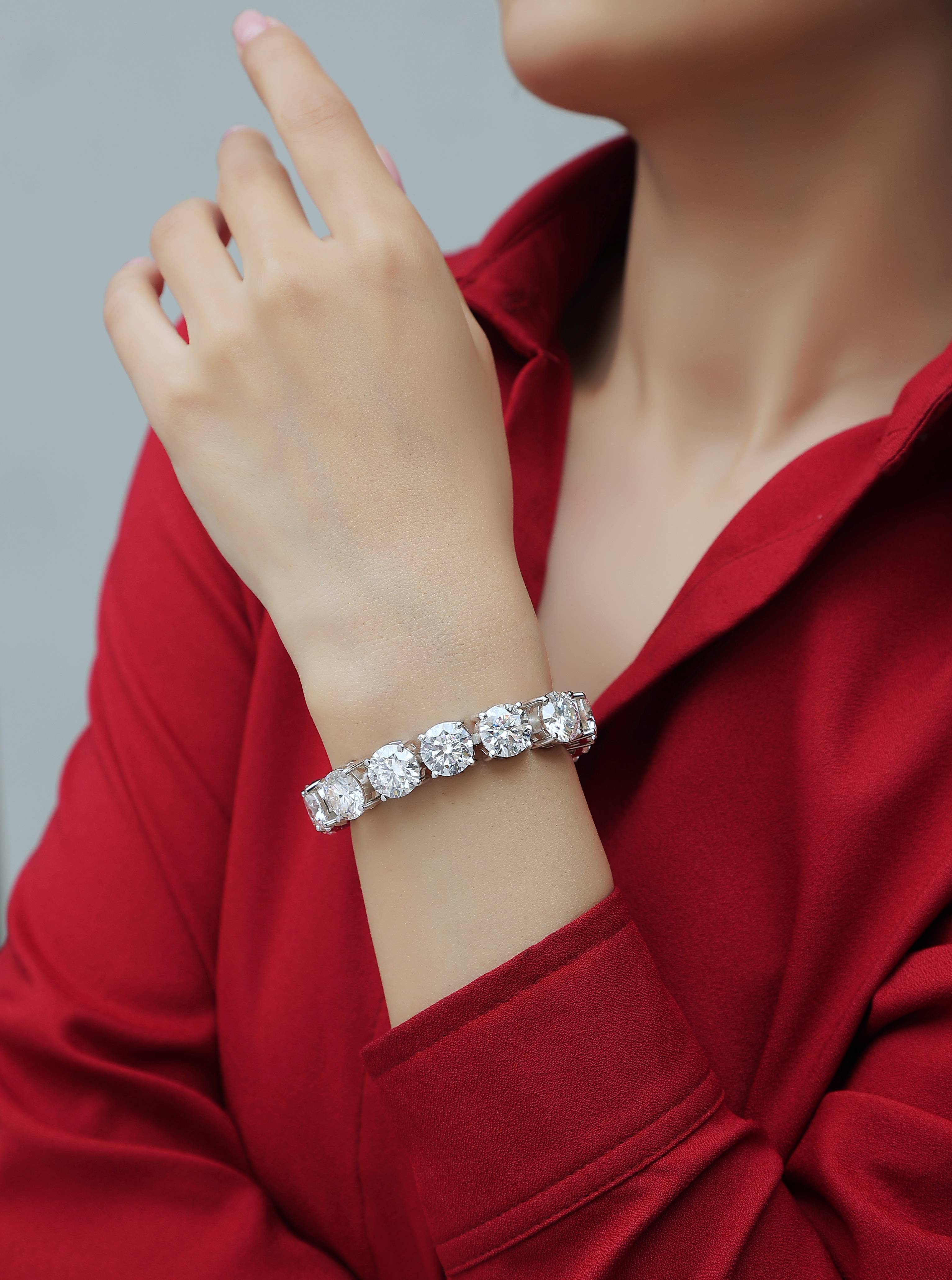 Hip Hop Style Unisex 925 Sterling Silver Tennis Bracelet Full Big VVS Moissanite Tennis Chain Bracelet for Women and Men Party