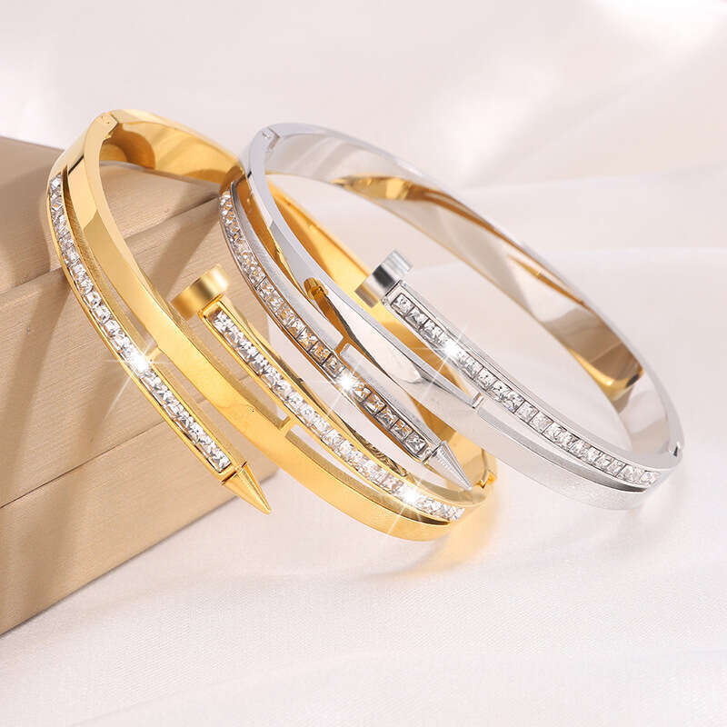 DHpet New European - American Style Cartier - inspired Studded Diamond - set Titanium - steel Bracelet for Women