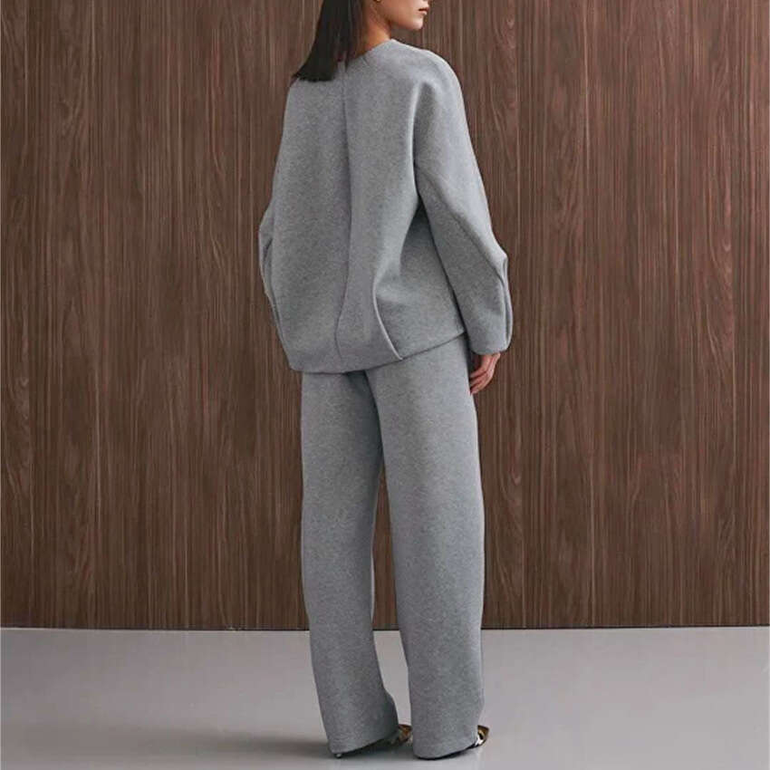 Autumn Winter New Loose V-Neck Gray Thickened Long-Sleeve Long-Pants Set For Women With Design Sense And Elegant Temperament B5