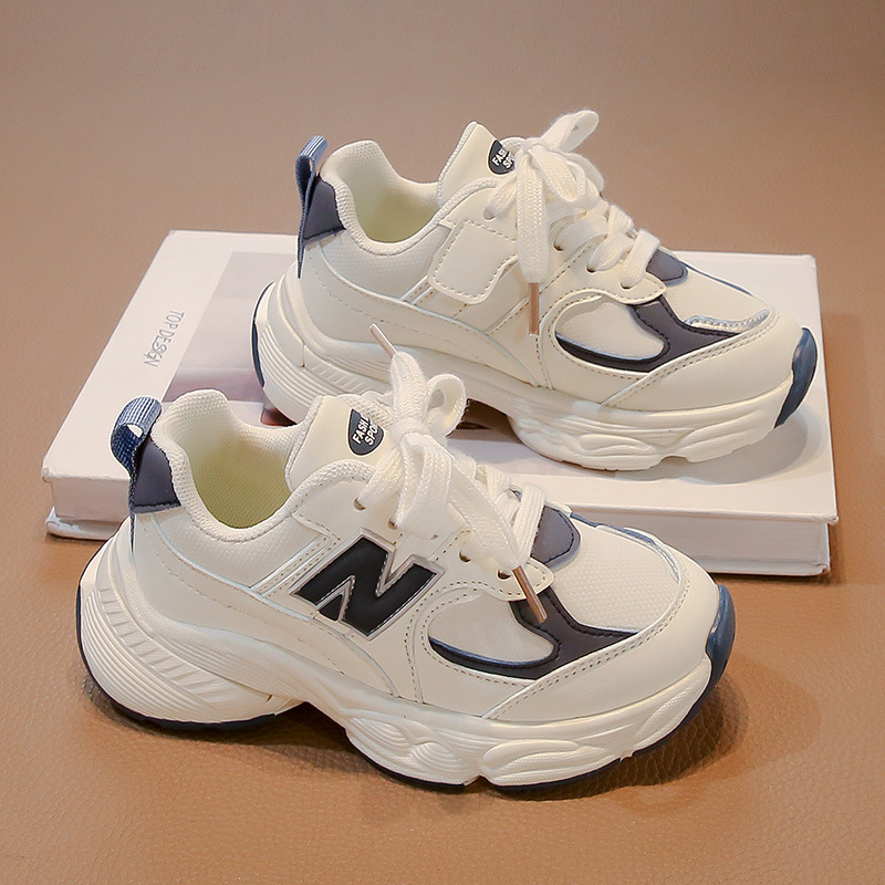 Designer Kids Sneakers 2025 New Boys Girls Athletic Shoes Chunky Dad Shoes Youth Lace Up Running Sneakers Breathable Casual Sport Shoes for Children