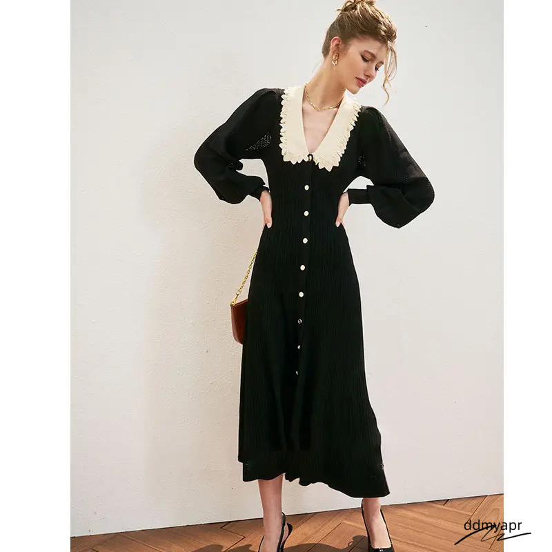 Vintage Knitted Long Sleeve From Korea Elegant Autumn/Winter Sweet Peter Pan Ddmydec Collar A-Line Womens Button Black Midi Dress Fashionable 241125 D