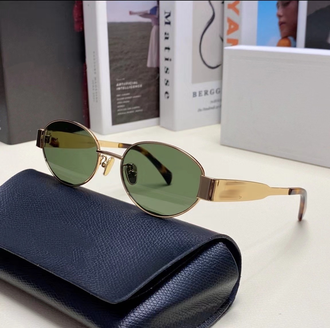 Womens Top quality Triomph Oval Designer Metal Mirror Legs Green Lens Sunglasses Retro Small Round Frame Sexy Little Women Glasses Y260207