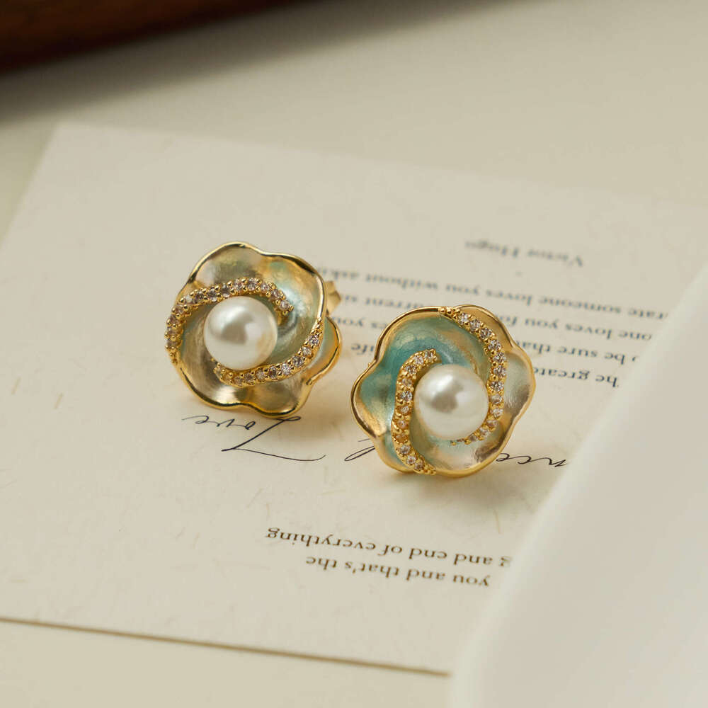 DH collections Copper based Rose Flower Micro - set Zircon & Pearl Earrings for Women H260129