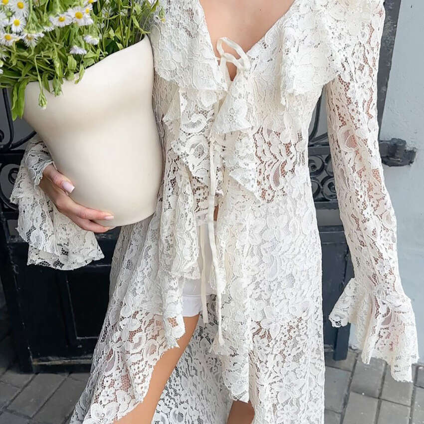 Autumn Winter New French Style Hollow Lace Tie Cardigan Long Sleeve Dress With Design Sense And Fashionable Temperament B3