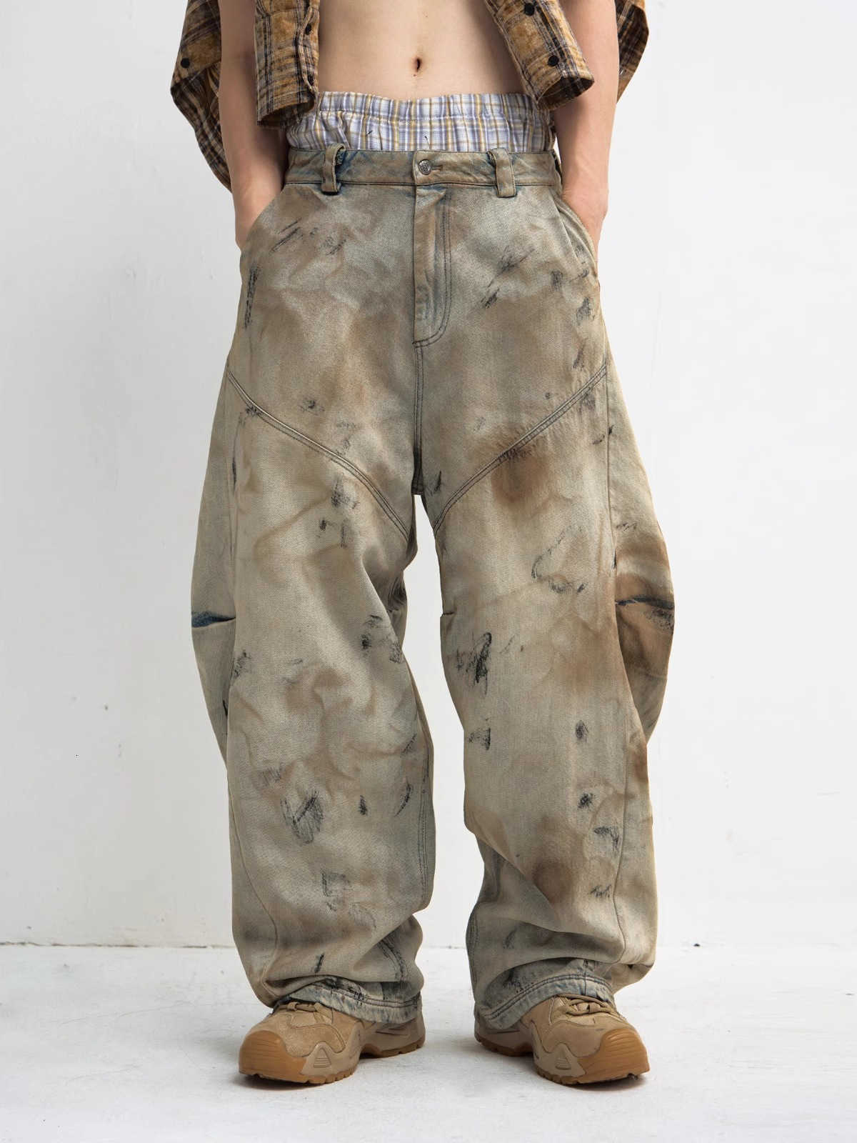 Washed distressed design denim pants 2025 spring/autumn new style, unisex heavy-duty, dirty wash, wide-leg, loose-fitting, curved knife pants X250718