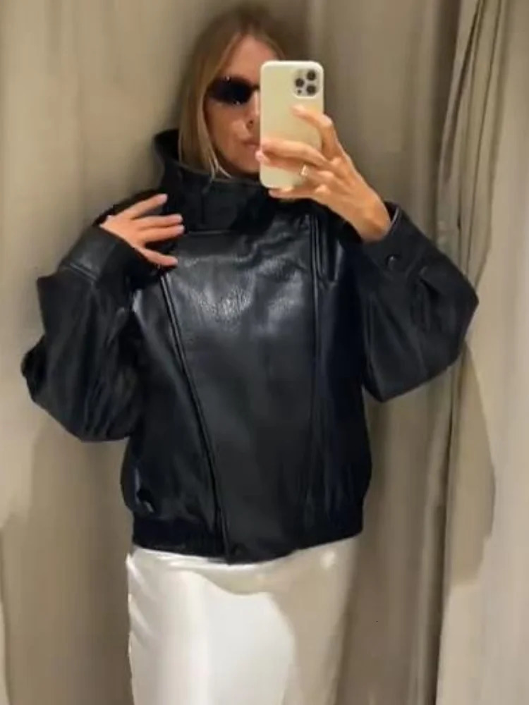 Fashion Black Leather Jacket Women Clothing Autumn Winter Loose Casual Coat PU Leather Motorcycle Jacket Women Tops 250905