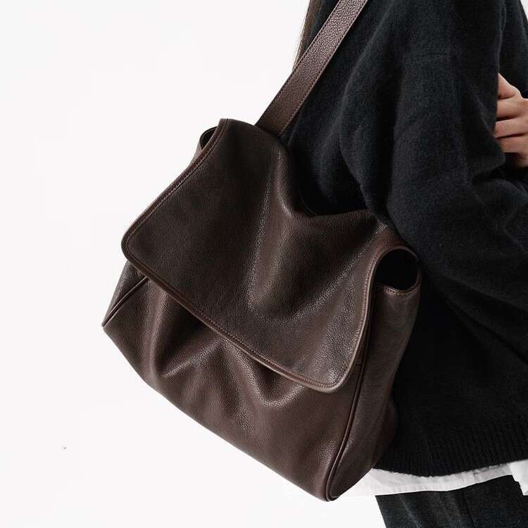 Summer Vegetable Tanned Flap Messenger Large Capacity Genuine Leather Shoulder Crossbody Commuter Tote Bag for Women