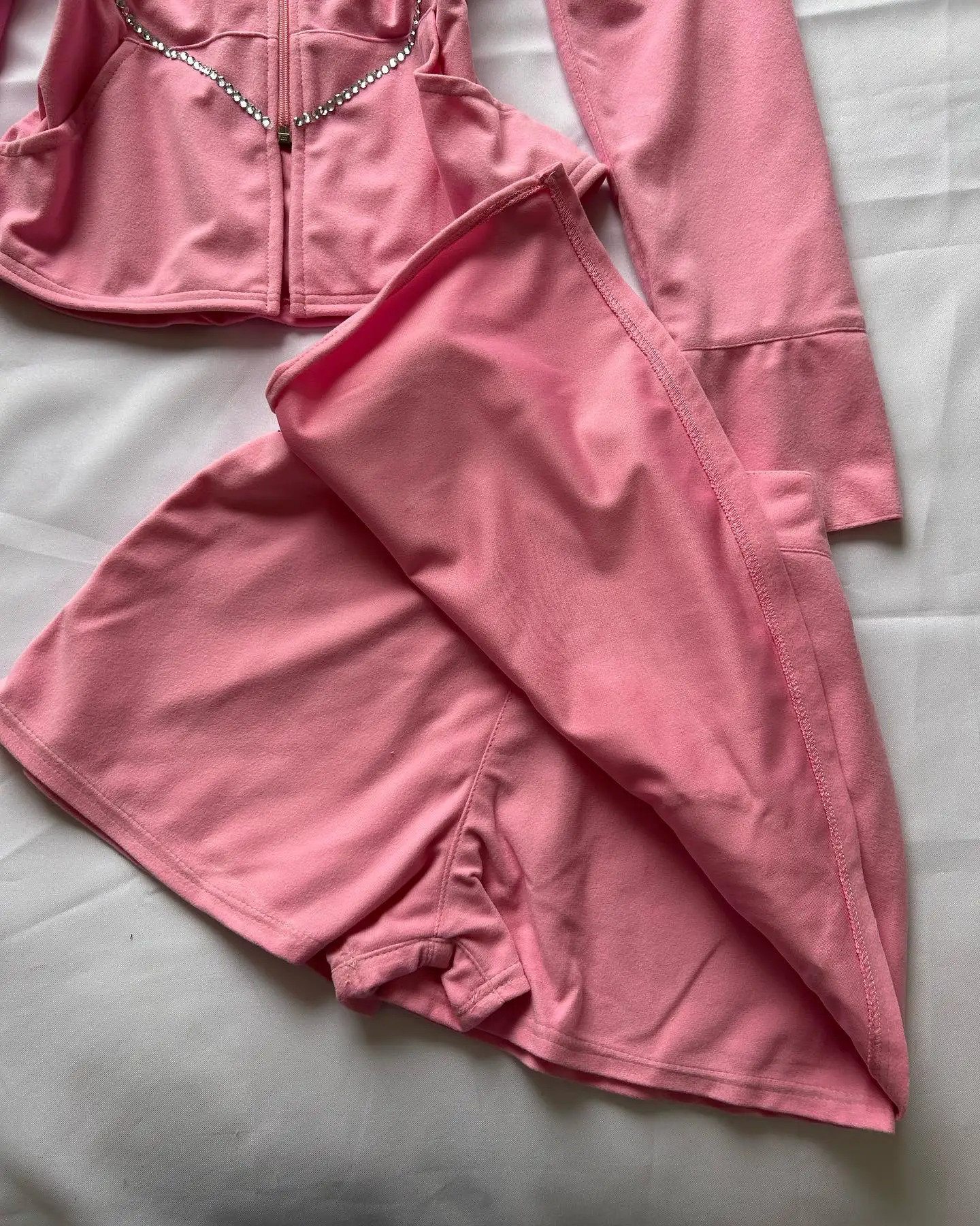 Harajuku Female Cute Pink Slash Neck Top and Shorts Skirts 2 Piece Set Y2k Women Elegant Slim Diamond Jacket Mini Skirt Suit 250906