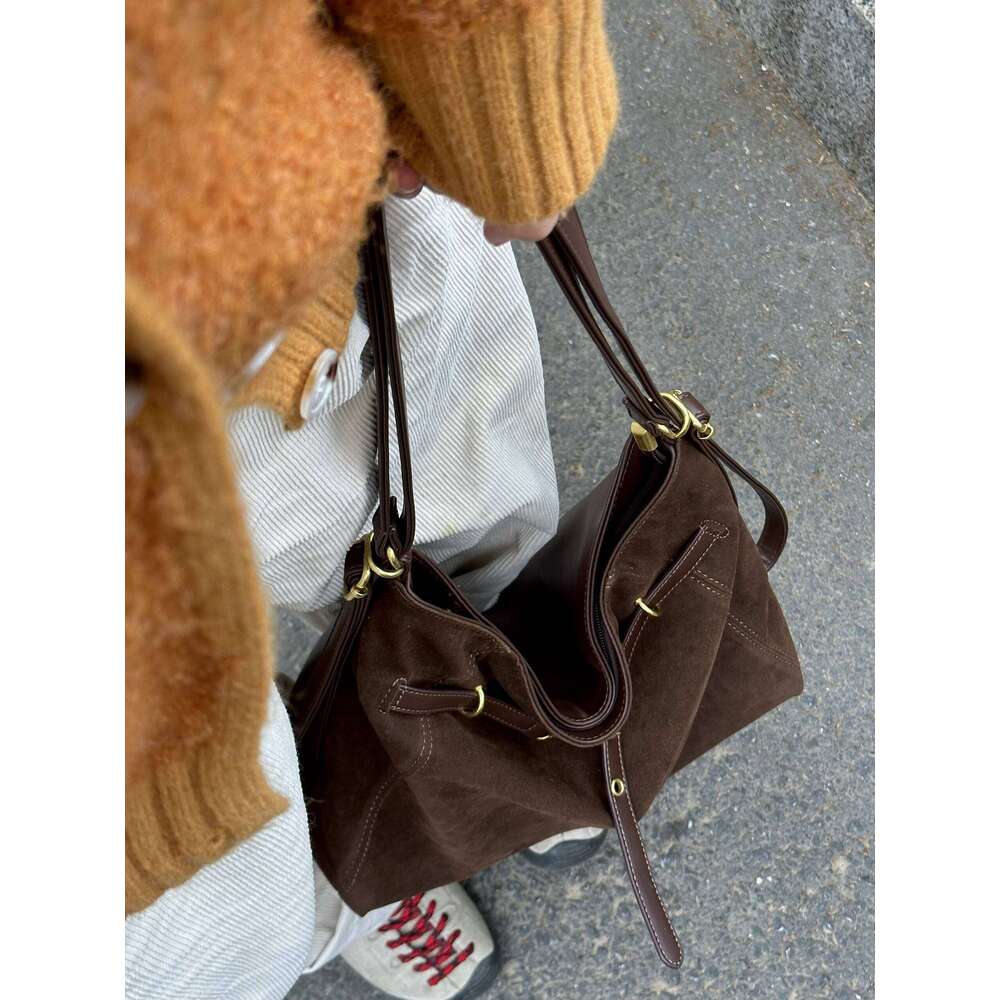 Designer Bag Tote Bag Shoulder Bag 2024 New Autumn And Winter Suede Women Large Capacity Casual Shoulder Crossbody Commuter Tote Bag Backpack