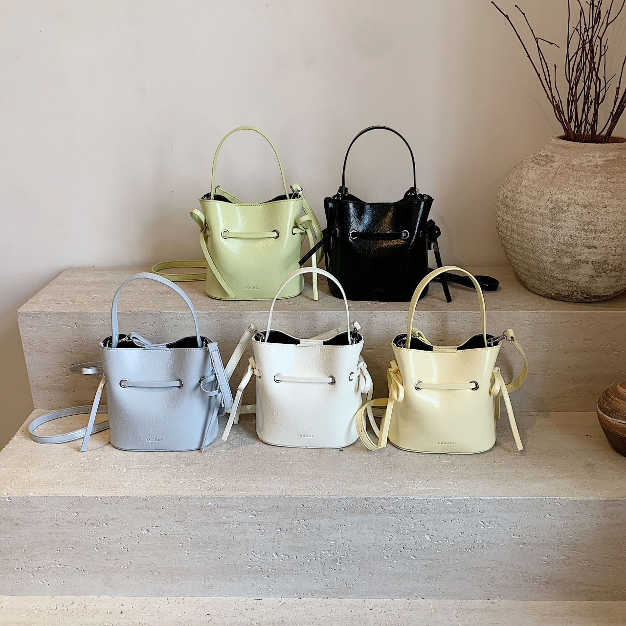 Women s Crossbody Bag Bucket Bag Niche Drawstring Shiny Face Handbag Autumn New Style Minimalist Designer Bag Women s Shoulder Bag