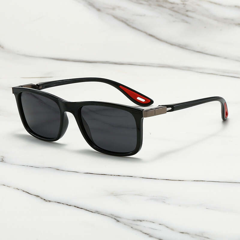 New Polarized Sunglasses Fashion Trend Casual Style Driving Travel Vacation Glasses 94433 1e4