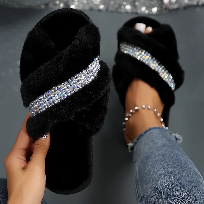 Pearl Crystal Decor Fluffy Slippers for Women Winter Plush Cross Strap Warm House Slippers Woman Open Toe Comfy Faux Fur Slides 250905