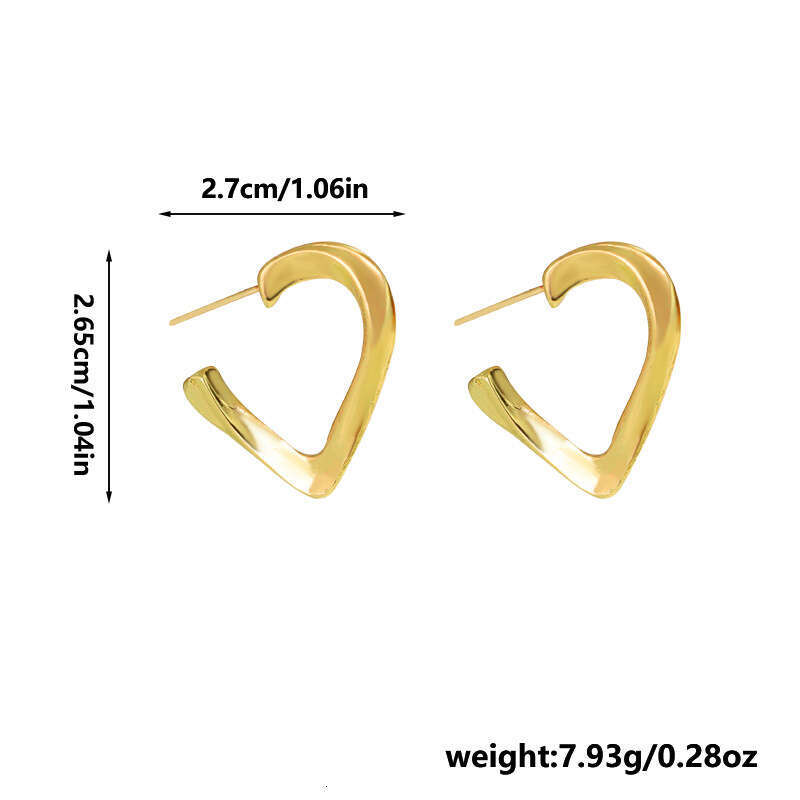 DH collections: Professional Design Niche Fashion Simple Geometric Heart Earrings