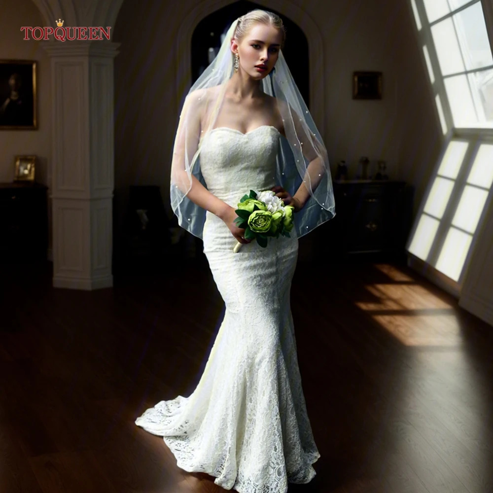 TOPQUEEN Short Bridal Veils Pearls Beaded Wedding Veil For Bachelorette Party Pencil Edge Elbow Length Veil 1 Tier Novio V06 250923