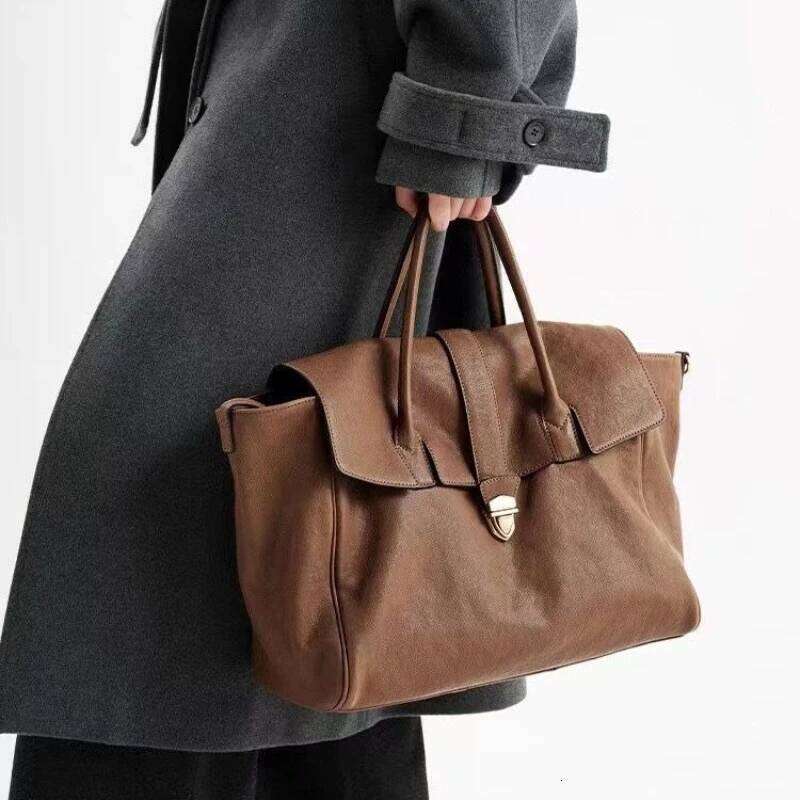 2025 New Bags High Version Flat Cover Top Layer Official Document Tote Work Commuter Bag Retro Big Capacity Soft Leather Package