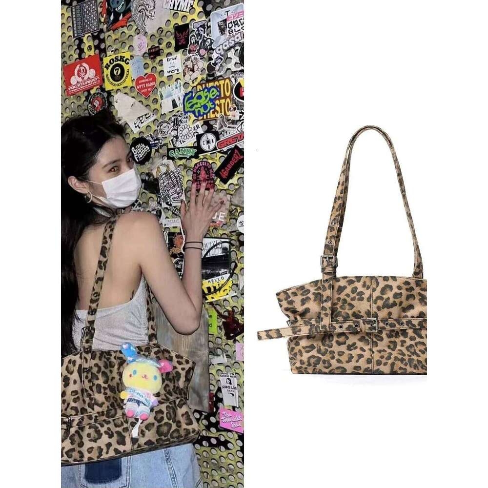 Fashion Leopard Print Tote Women's Large Capacity Shoulder High-Quality Design Commuting Bag Special Handbag