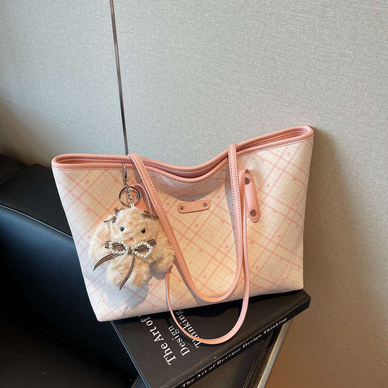 Large Capacity Casual Underarm for Women 2025 Autumn Winter New Vintage Shoulder Niche Commuter Tote Bag Trendy