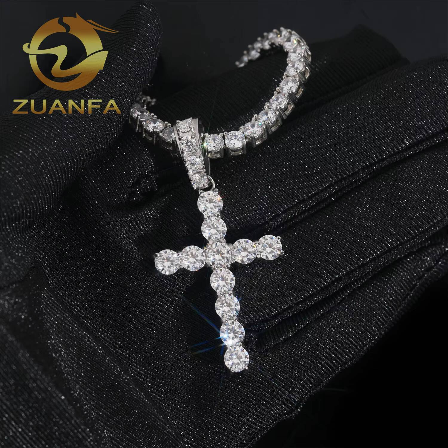 Ready to Ship 316 Stainless Steel Moissanite Cross Pendant Hip Hop Jewelry Iced Out Pendant Sterling Silver 925 CrossPendant