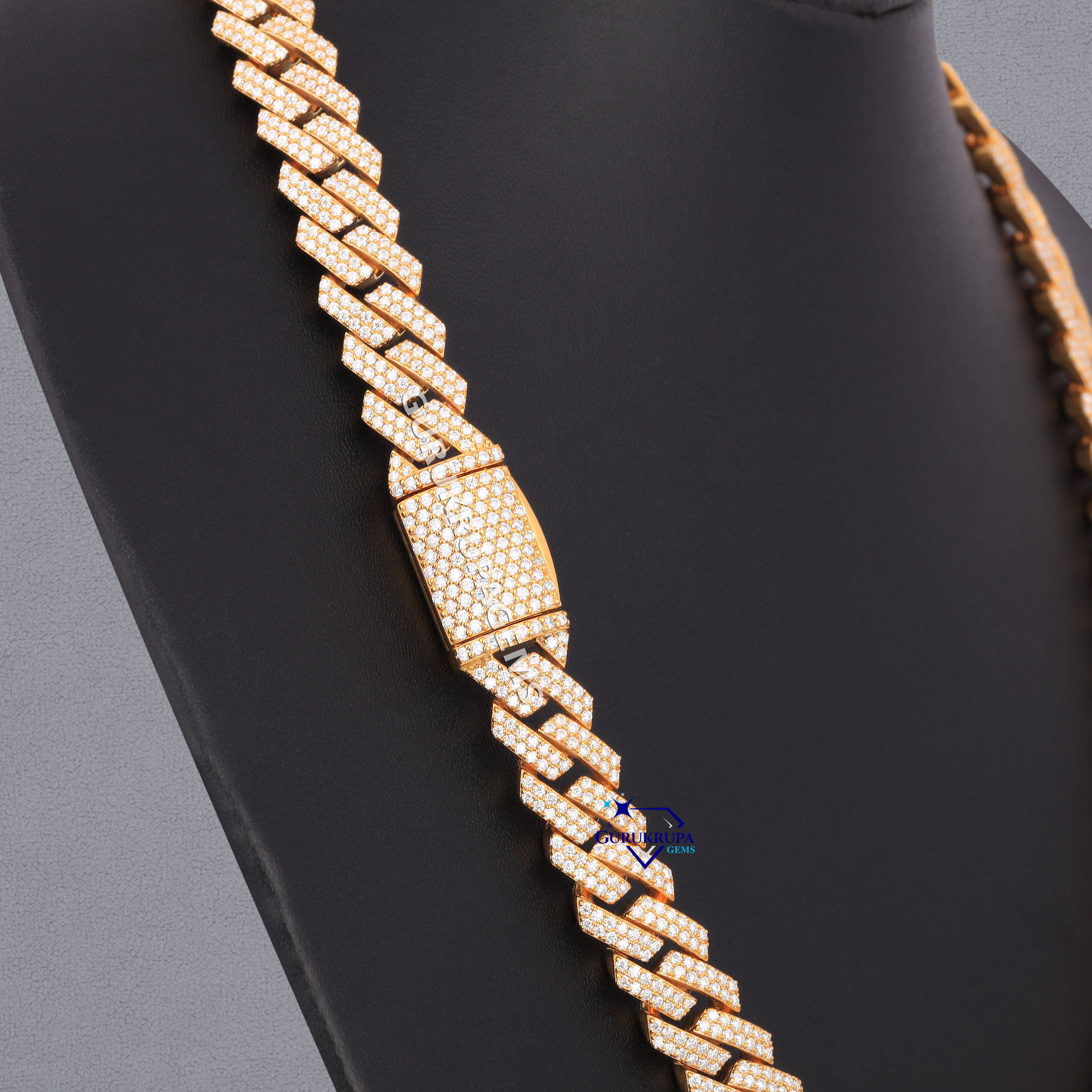 Top Quality Iced Out Chain 20MM VVS Moissanite Diamond Cuban Link Chain Miami Hip Hop Big Lock Chain With 925 Sterling Silver