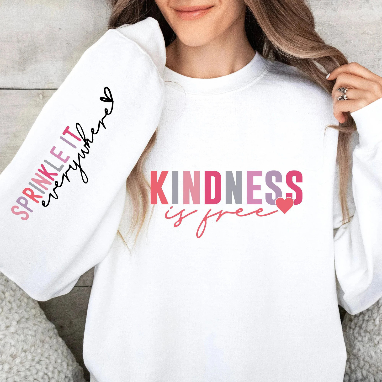 Autumn Winter Womens Hoodie Kindness Is Free Letter Prints Sweatshirt Soft Breathable Loose Crewneck Pullover Casual Clothing 250906