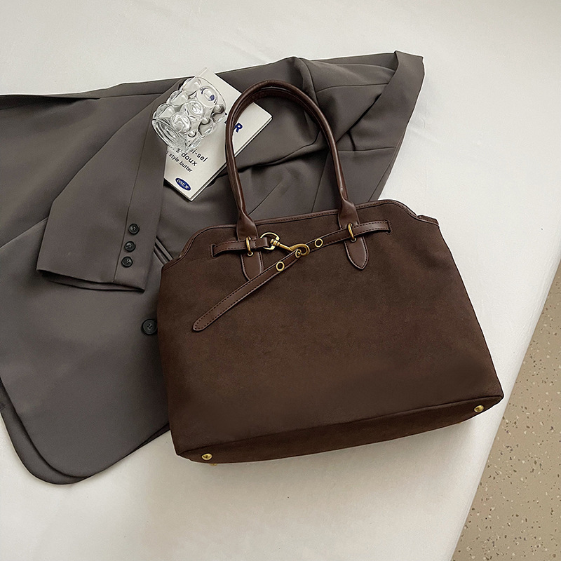 new simple leisure multifunctional women s shoulder bag luxury bag commuting bag large capacity retro handbag designer bag crossbody bag