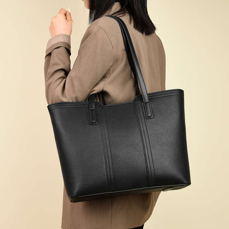 Tote Capacity Women's Shoulder 2025 New Fashionable Office Commute Handbag Large Bag Trendy