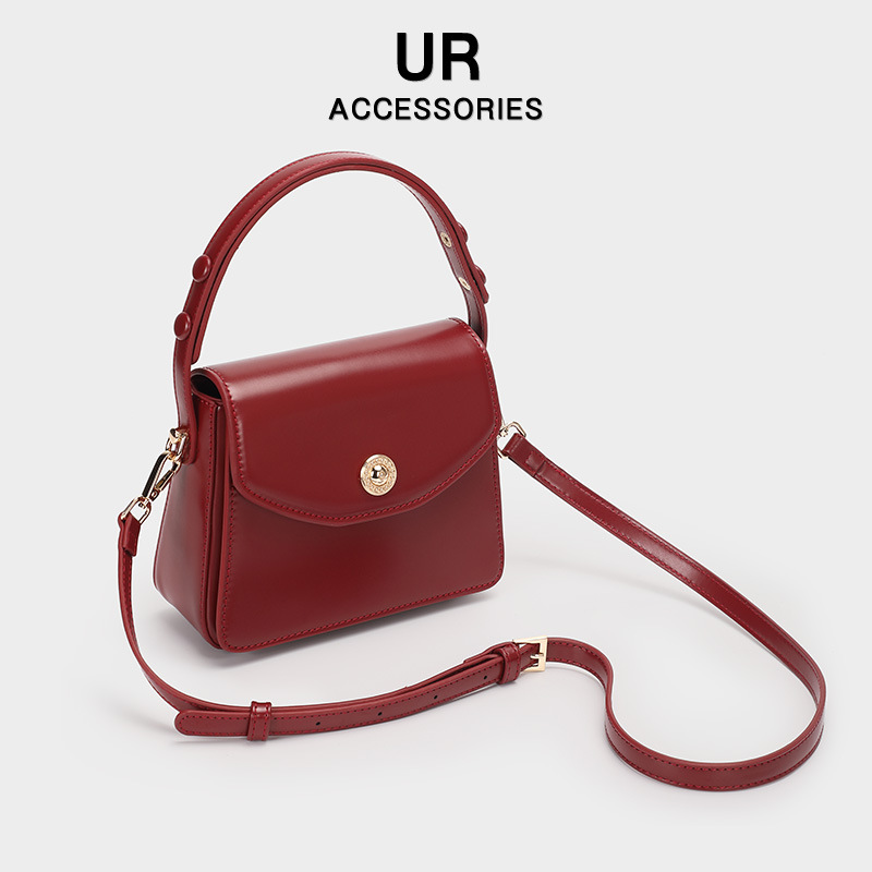 Shoulder Crossbody Design Sense Bride's Wedding 2025 New European Classical Style Tofu Commuting Bag For Women