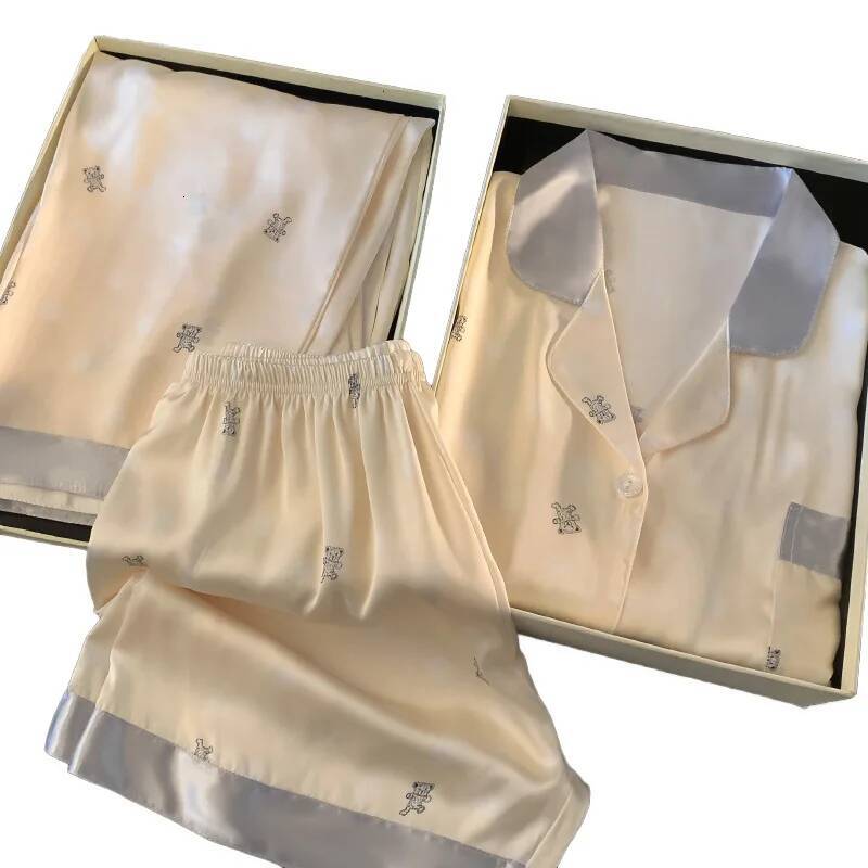 2025 Spring/Summer Women's New Ice Silk Cardigan Casual 3-Piece Pajama Set Girls' Home Pajama Short Sleeve design Bear Printed Designer Paja