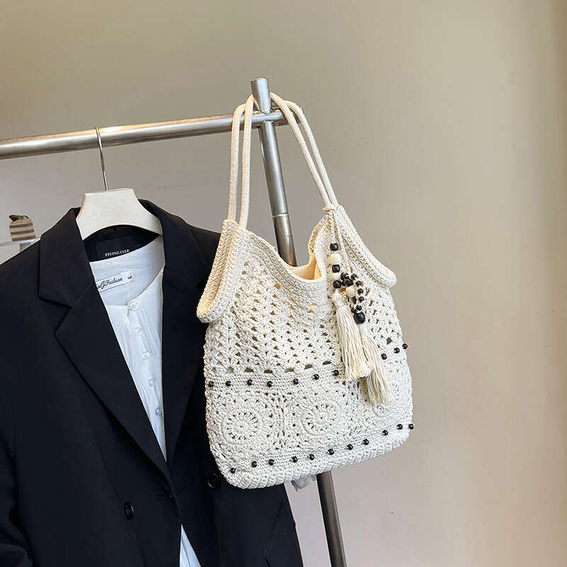 Woven Beach for Women, Large Capacity, Easy to Carry, Casual Vacation, Lazy Style, High-End Commuter Tote Bag