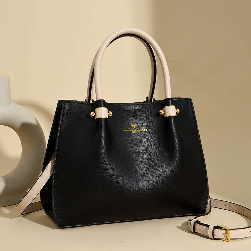 2025 High-End Fashion New Women's Crossbody Large Capacity Shoulder Handbag Versatile Middle-Aged Mom Bag