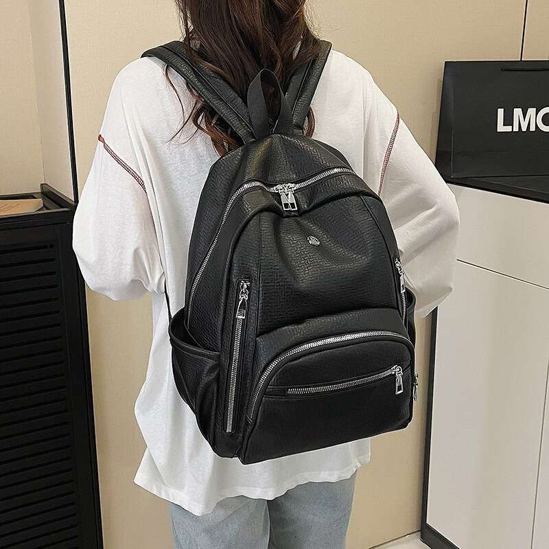 New Lightweight Water-Resistant Versatile Simple Large Capacity Casual Niche Women's Backpack