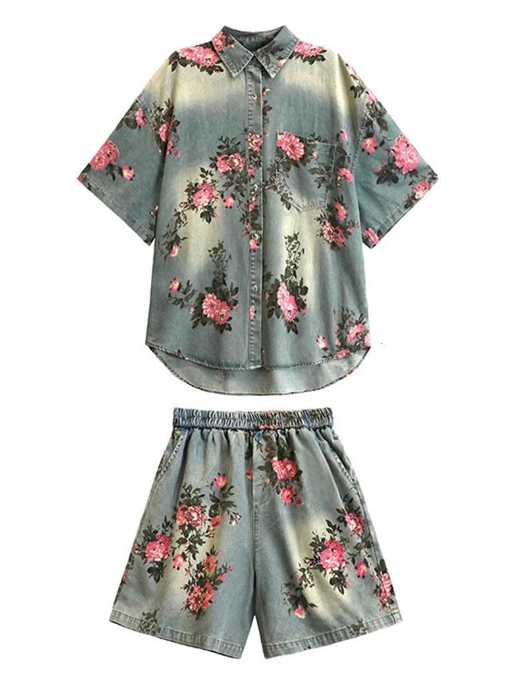 2025 Blue New Denim Shirt Wide Leg Shorts Two Piece Set Suit New Style Collar Short Sleeve Designer Women's Fashion Trendy design Spring and Summ