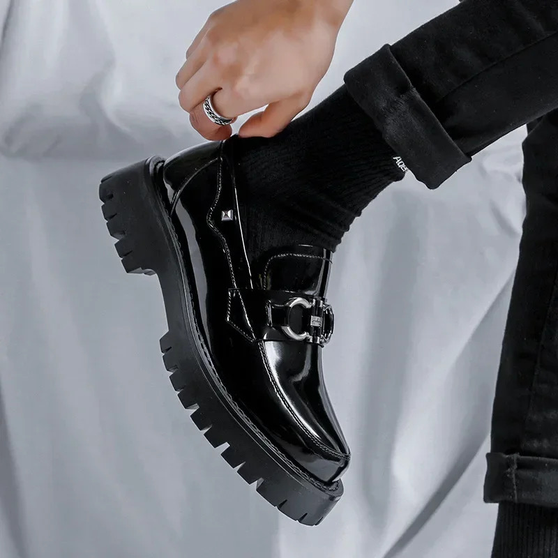 Fashion Dress Shoes Men Black PU Thick Sole Wearresistant Casual Business Loafers European Social Shoes Size 3846 Men Shoes 250906