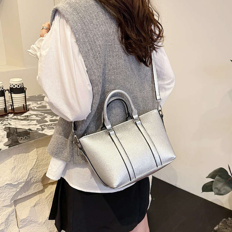New Simple Casual Fashion Handbag 2025 for Women Textured Trendy Crossbody Shoulder Color-Block Underarm Bag