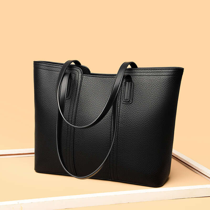 Tote Capacity Women's Shoulder 2025 New Fashionable Office Commute Handbag Large Bag Trendy