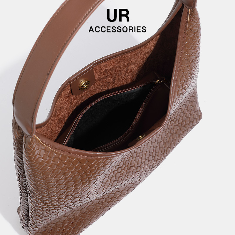 UR 2025 New Women's Premium Tote Cross Shoulder Commuter Style Fashion Trend Woven Bag fashion