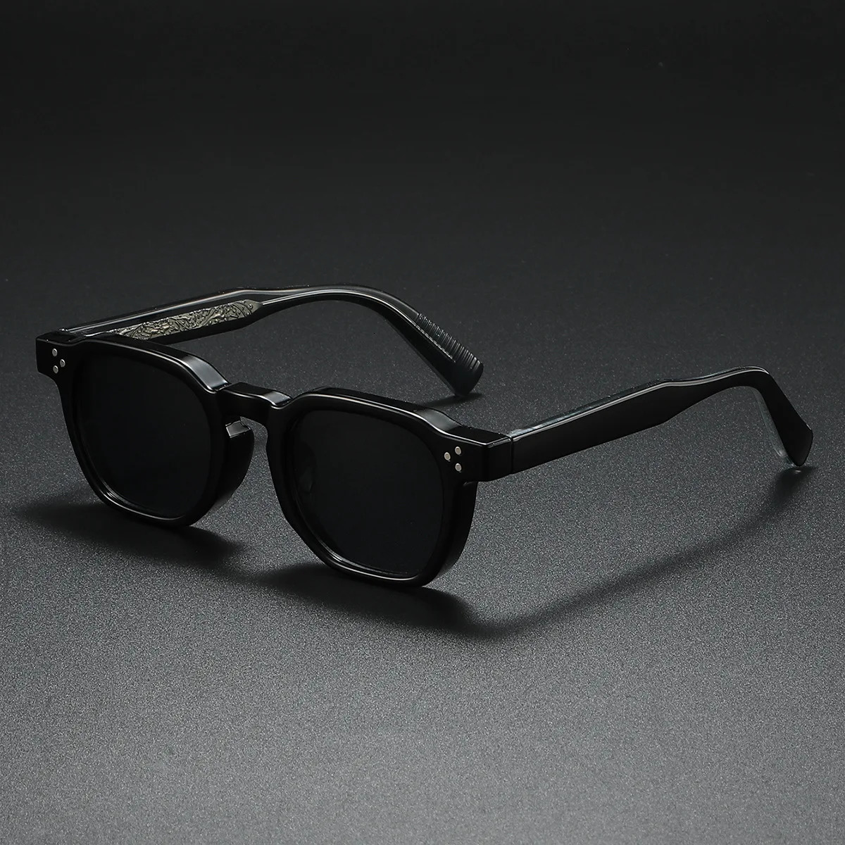 Polarized Sunglasses Unisex Metal Core CP Square Sun Glasses Rivets Women Shades Driving 250906