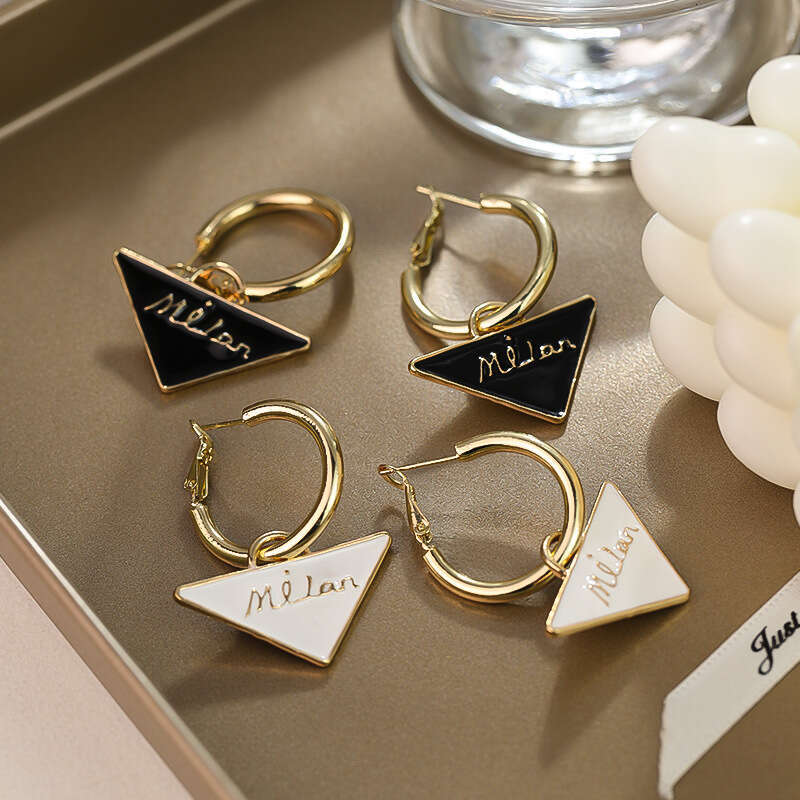 DH collections Oil Drop Triangle Letter Sier Needle French Style Elegant Design Sense Hoop Simple Versatile Earrings Trendy