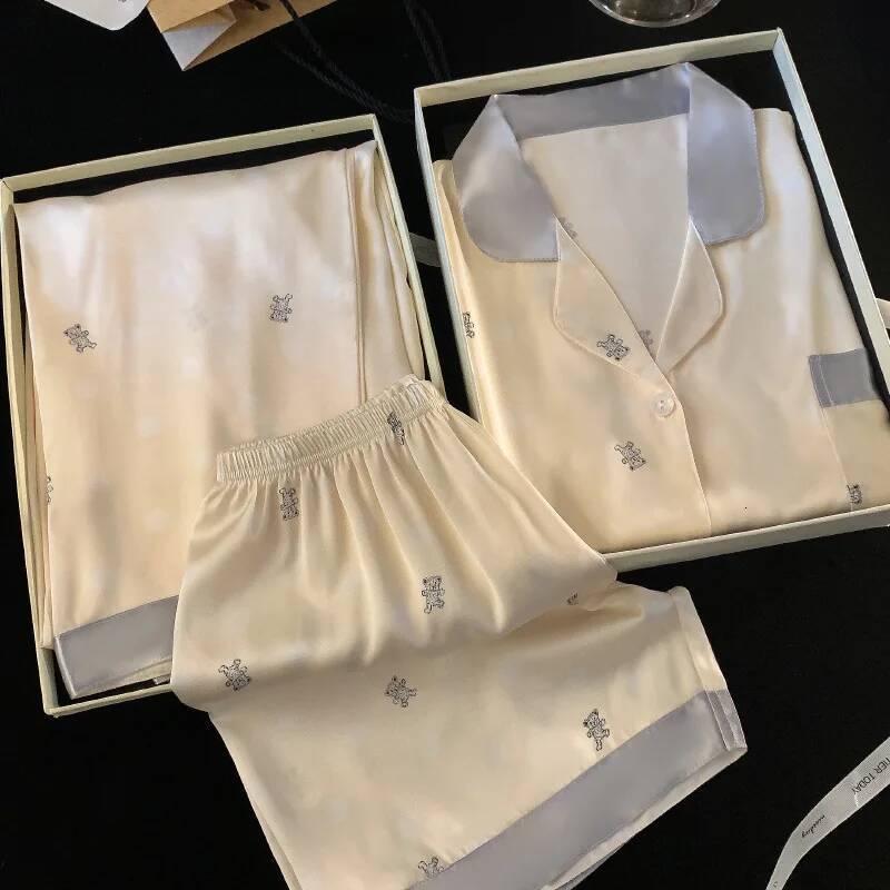 2025 Spring/Summer Women's New Ice Silk Cardigan Casual 3-Piece Pajama Set Girls' Home Pajama Short Sleeve design Bear Printed Designer Paja