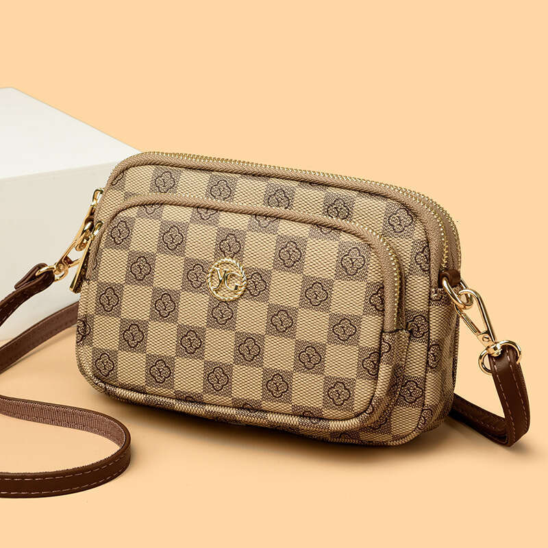 2025 New Women's High-End Fashion Monogram Shoulder Niche Design Crossbody Bag